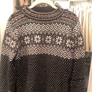 Alpaca, Wool sweater